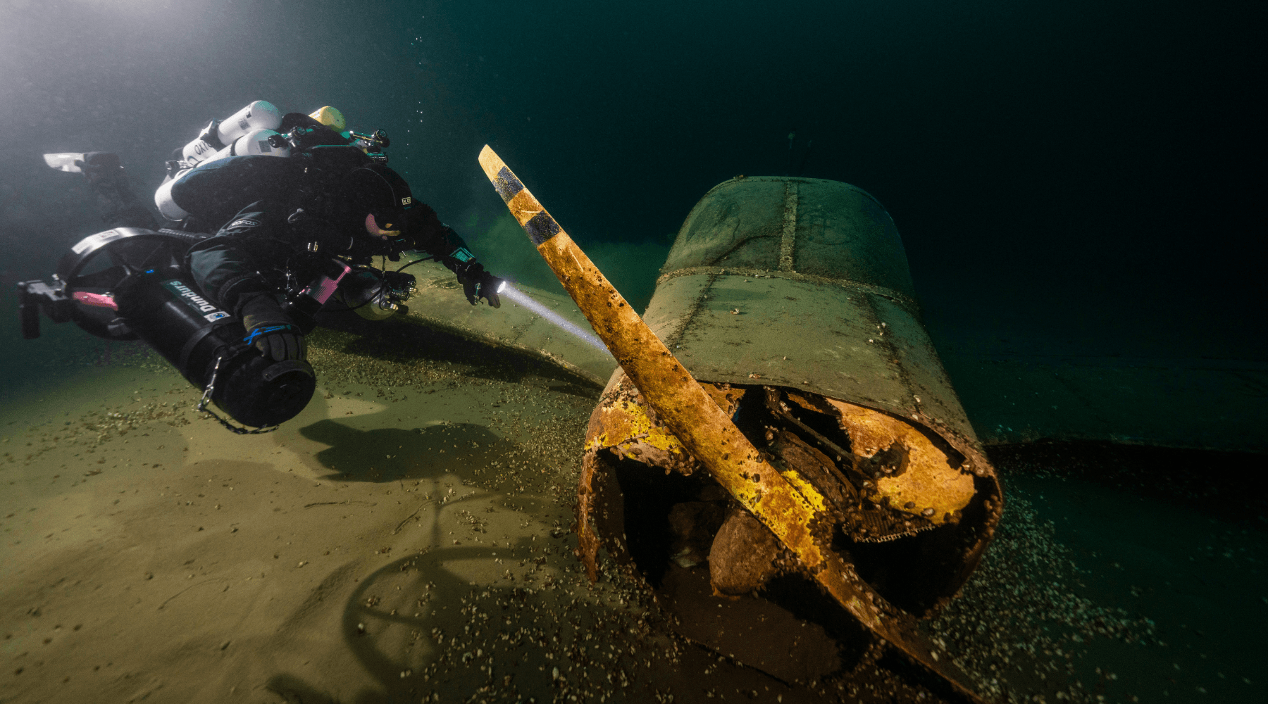 Diver with Legend CCR wing underwater